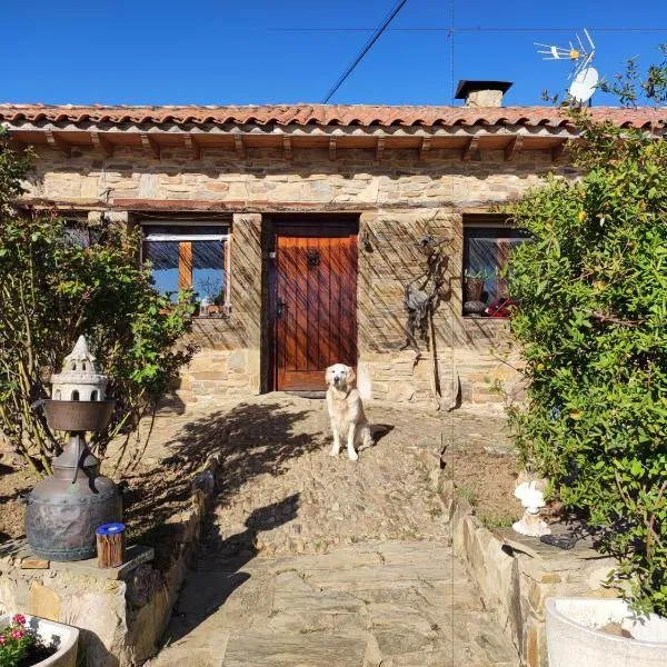 Albergue La Casa del Camino，位于Valverde de la Virgen的酒店