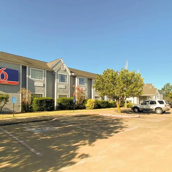 Motel 6 McAlester OK - South，位于Savanna的酒店