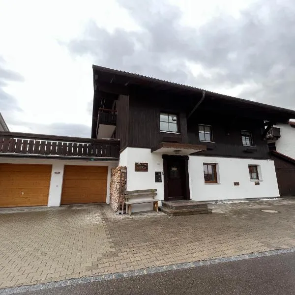 Chalet Alpenflair，位于普夫龙滕的酒店