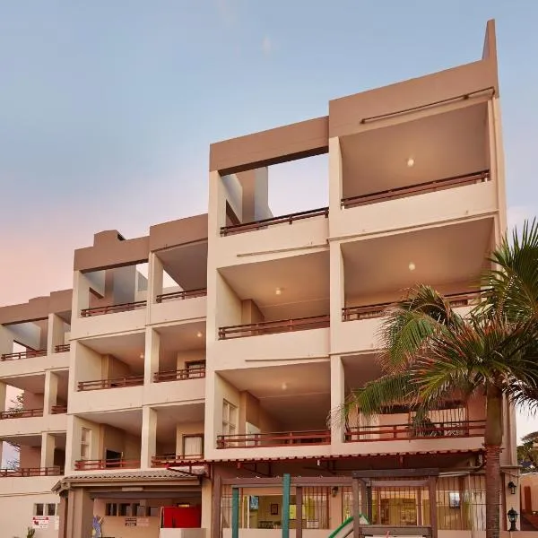 First Group Costa Smeralda，位于Marina Beach的酒店