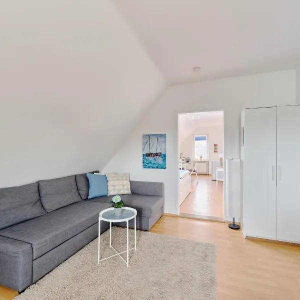 Ferienwohnung Fährnah Moba-Travel，位于吕贝克的酒店