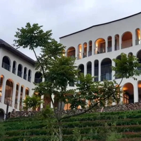 Kingfisher Resort-Muhazi，位于Janjagiro的酒店