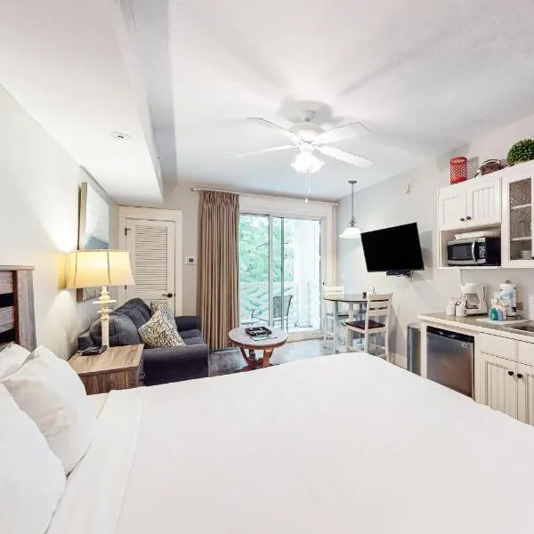 Baytowne Wharf - Pilot House #323，位于德斯坦的酒店