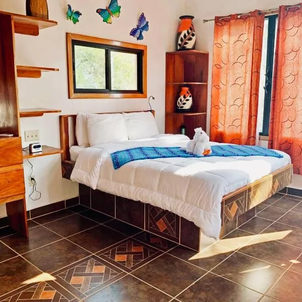 Mariposa Jungle Lodge，位于Sayab Camp的酒店