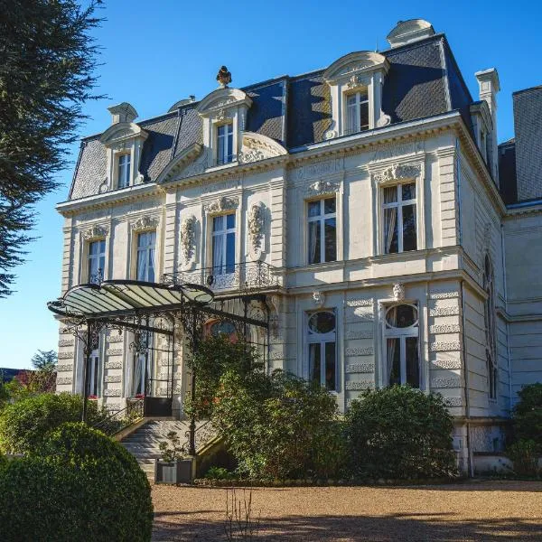 Château La Comtesse de Loire & Spa，位于Trèves-Cunault的酒店