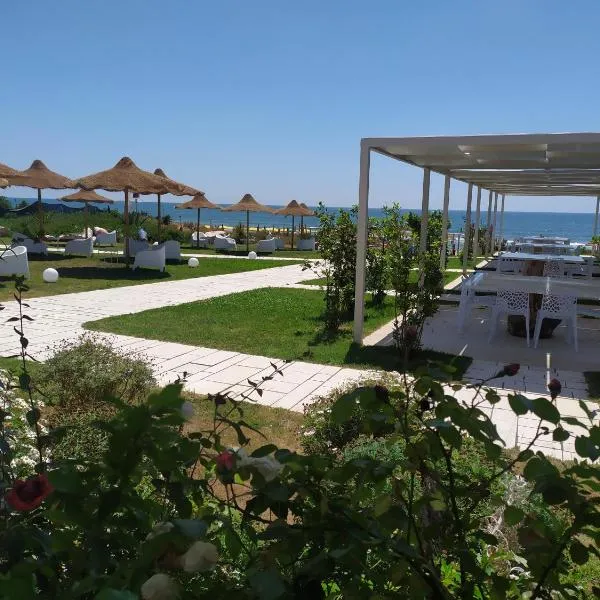 Rena Resort，位于蒙德拉戈内的酒店