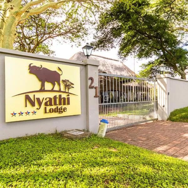 Nyathi Lodge，位于Kwambonambi的酒店