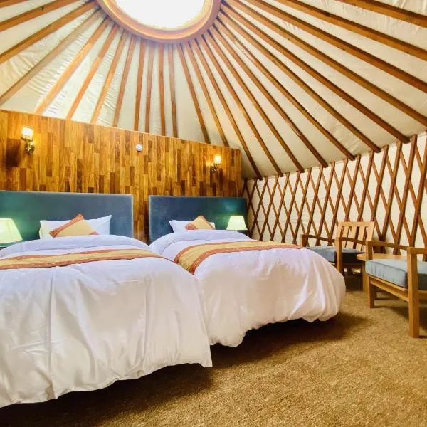 APEX Le Yurt Skardu，位于Ponedas的酒店