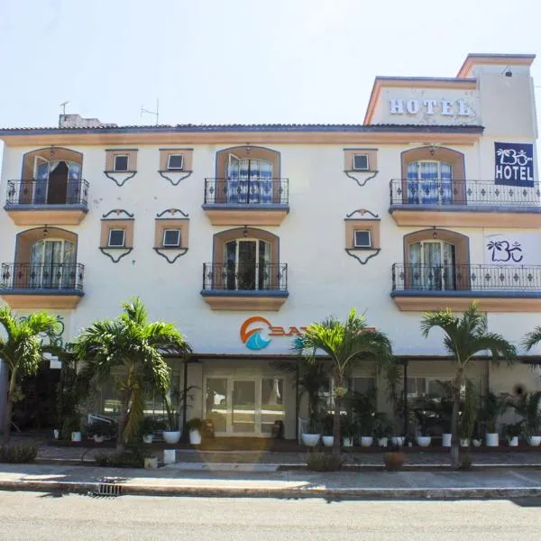 Hotel Om Huatulco，位于Barra de la Cruz的酒店