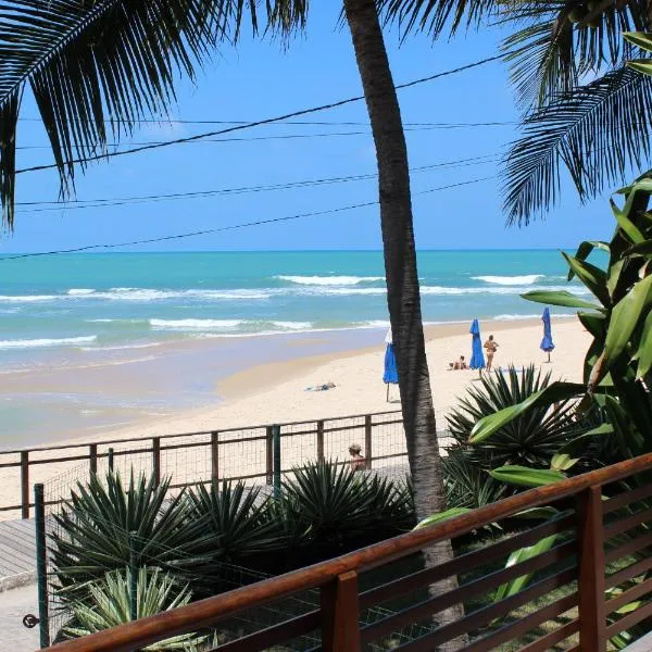 Casa Surucuá com localização espetacular frente à Praia do Centro de Pipa - 2 a 4 quartos suite，位于巴伊亚福尔莫萨的酒店