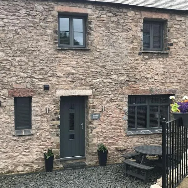Modern 3 Bed Barn Conversion in Great Urswick，位于Great Urswick的酒店