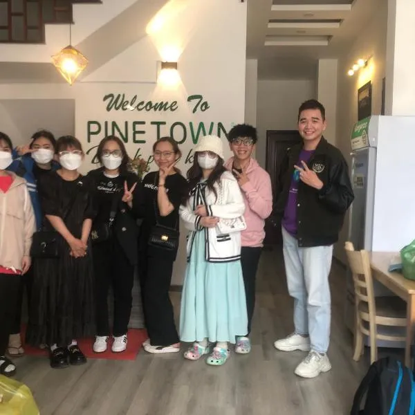 PINETOWN Homestay，位于大叻的酒店