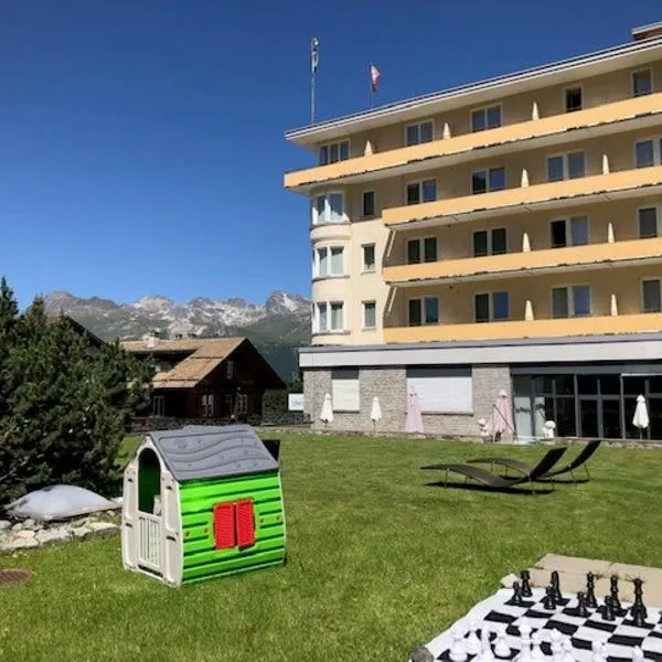 施维泽霍夫彭特里斯那酒店，位于Sankt Moritz-Bad的酒店
