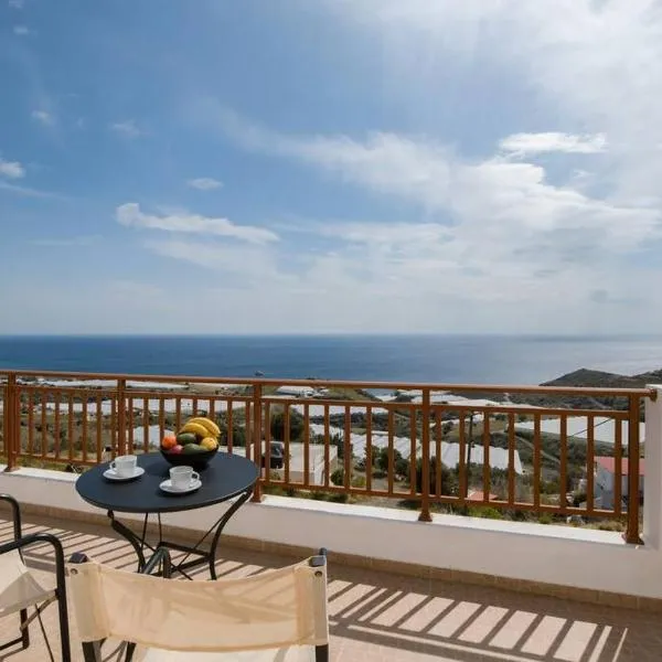 Angelika House -Amazing Sea view，位于Moírai的酒店