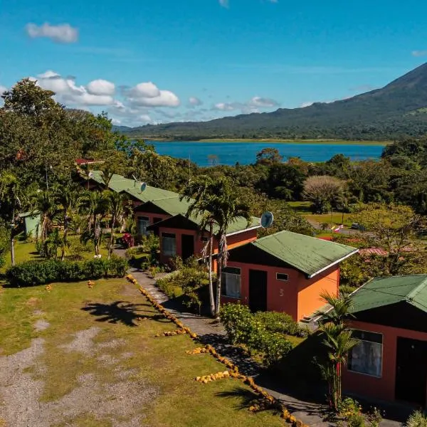 Chateau Arenal Hotel & Restaurante，位于埃尔卡斯蒂约的酒店