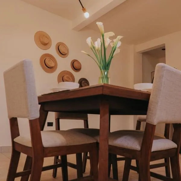 Lahos Apartament's，位于帕纳哈切尔的酒店