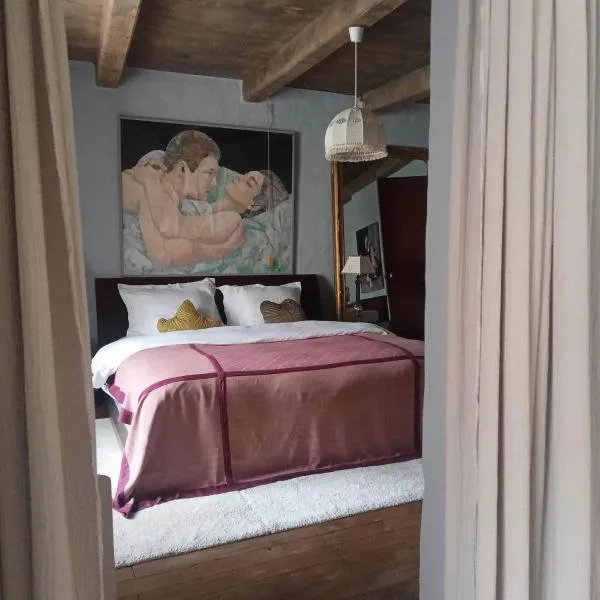 LE LIT DE LA SEMOY Chassepierre，位于Chassepierre的酒店