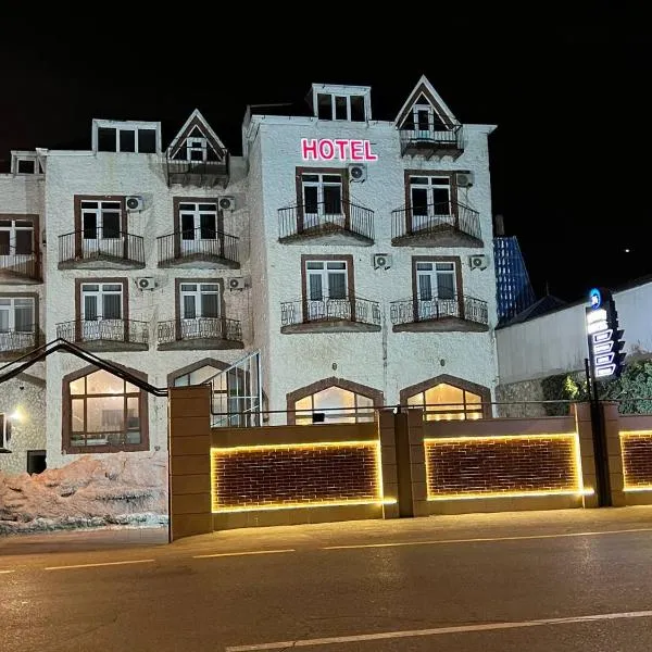 Mardin Hotel Novxanı，位于苏姆盖特的酒店