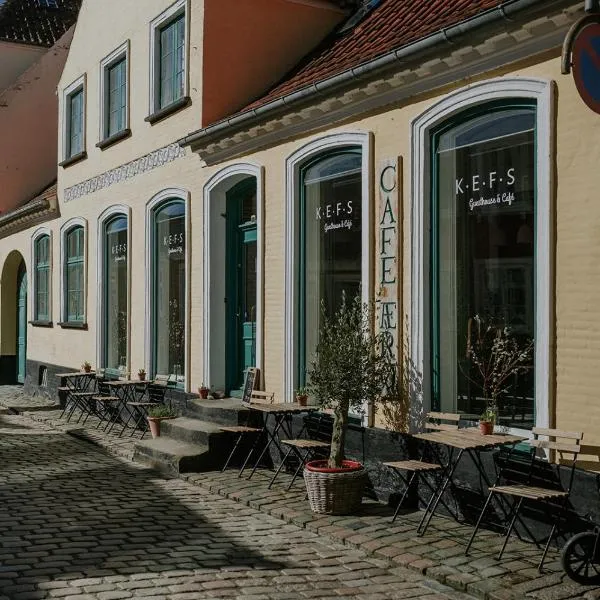 KEFS Guesthouse & Café，位于Skovby的酒店