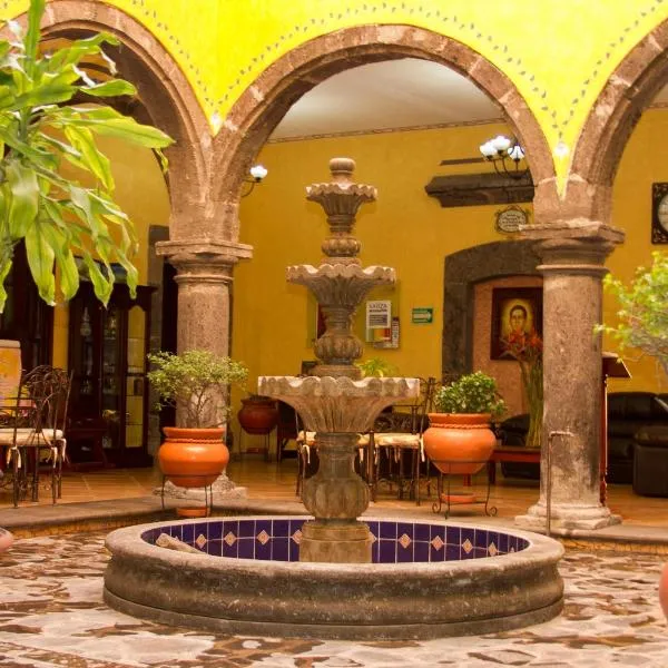 杜尔塞玛利亚之家酒店，位于Amatitán的酒店