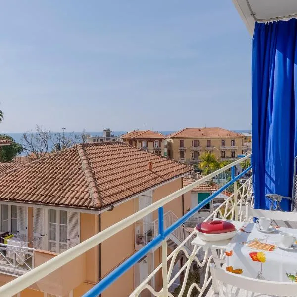Appartamento Margherita Trilocale ad Ospedaletti a pochi passi dal mare，位于欧斯佩达蒂的酒店