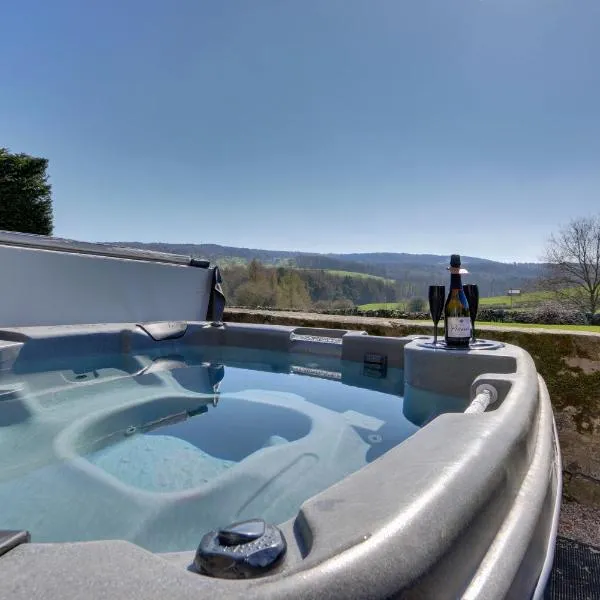 Priesthill HotTub Pool Dog Friendly PeakDistrict，位于Stanton in Peak的酒店