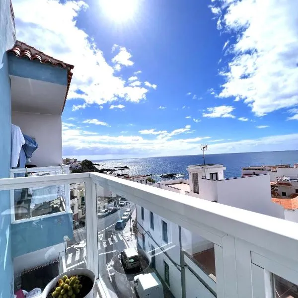 ALCAMAR Alquiler de Habitaciones con cocina y baño compartido y balcón con vista al mar!，位于阿尔卡拉的酒店