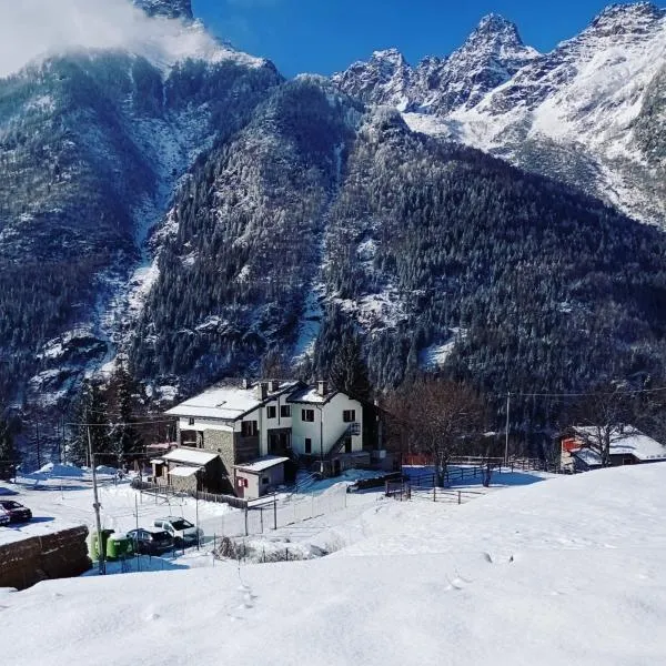 Sasso Nero，位于Torre di Santa Maria的酒店