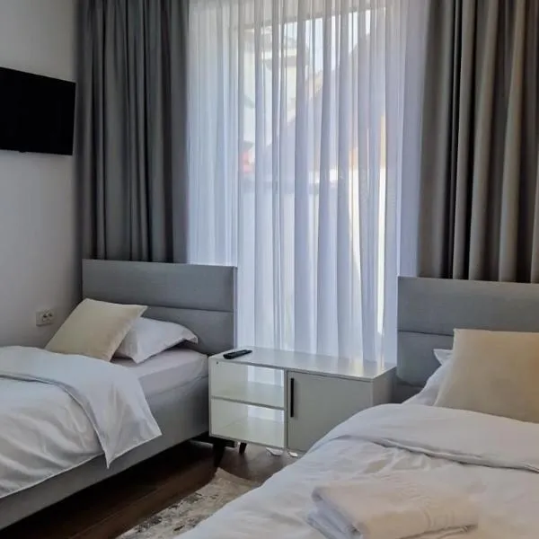 MODERN House，位于锡盖图马尔马切伊的酒店