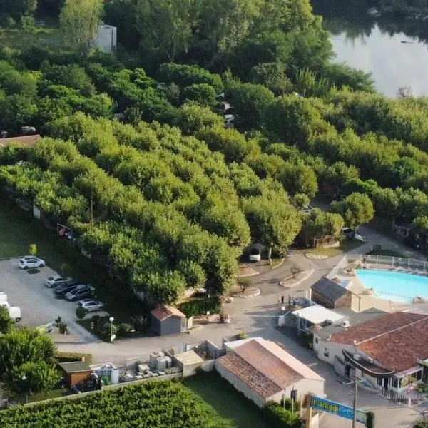 International Camping Ardèche，位于萨拉瓦的酒店