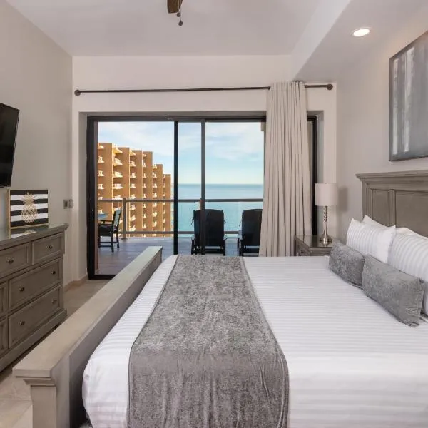 Luxury Oceanview Condo - Las Palomas - Pool, Golf, Sandy Beach !，位于佩尼亚斯科港的酒店