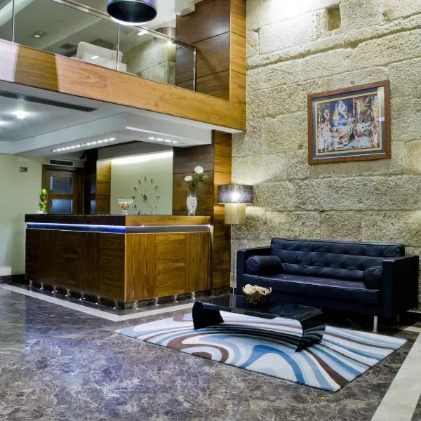 Hotel Arsus，位于维戈的酒店