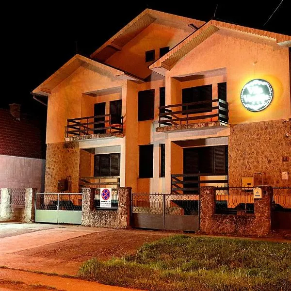 VILA VASILIJE，位于Novi Kneževac的酒店