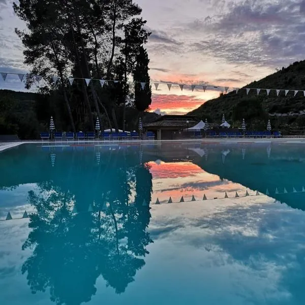 Terme Acqua Pia，位于Montevago的酒店