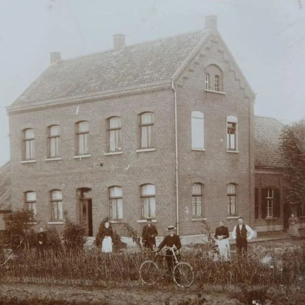 Das alte Herrenhaus，位于凯沃拉尔的酒店