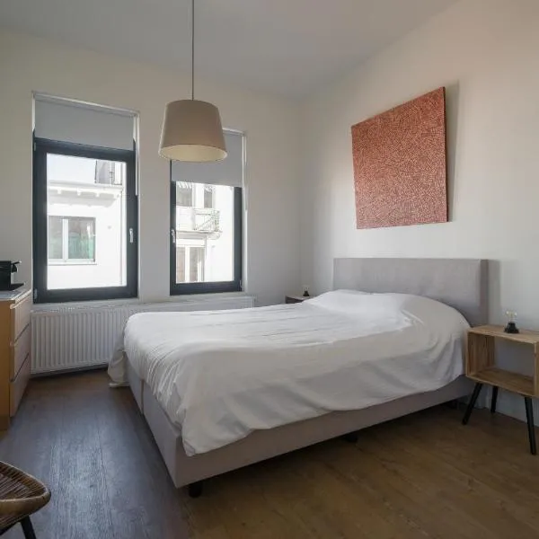 Julie's Boutique Guesthouse Ghent，位于韦特伦的酒店