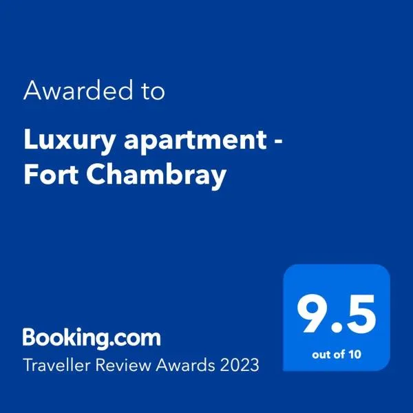 Luxury apartment - Fort Chambray，位于艾因西莱姆的酒店