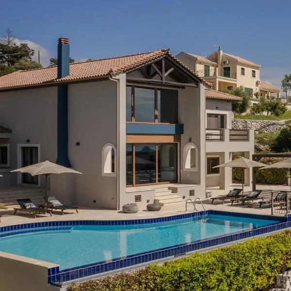 Luxury Villa Karmaniolos Fiskardo Kefalonia，位于费斯卡尔德宏的酒店