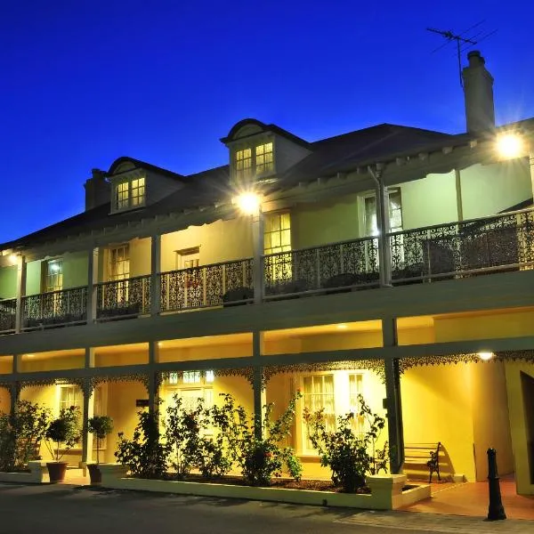 克利夫顿汽车旅馆及格里特尔顿旅舍，位于Australind的酒店