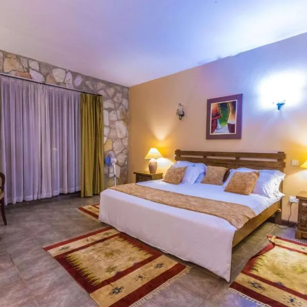 Mountains of the Moon Hotel Fort Portal，位于波特尔堡的酒店