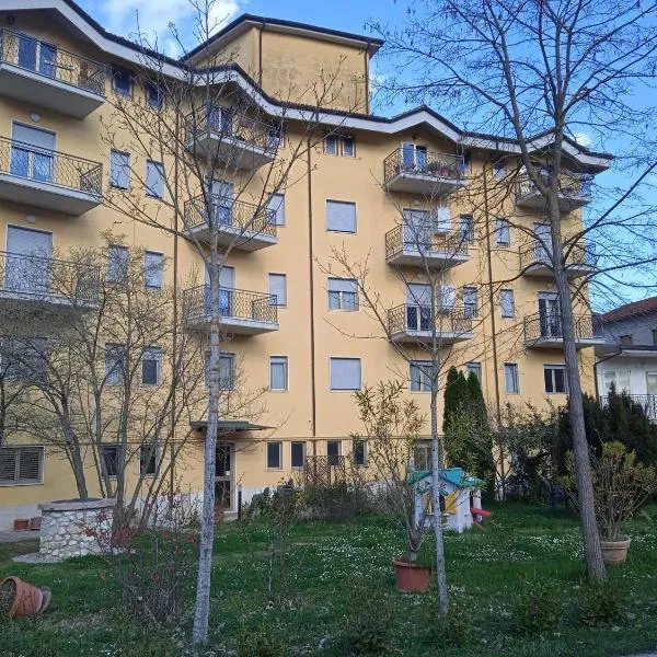 Hotel Aquila，位于Borgorose的酒店