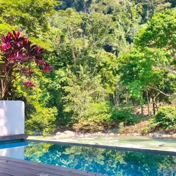 Hotel Azul Esmeralda，位于Teapa的酒店