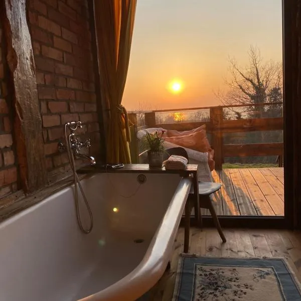 Ptasia Osada，位于Gardna Wielka的酒店