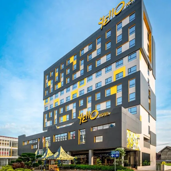 Yello Hotel Jambi，位于Tanjungjohor的酒店