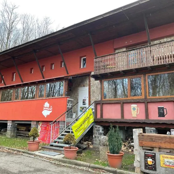 Chata Korenný vrch Pezinská Baba，位于Jablonové的酒店