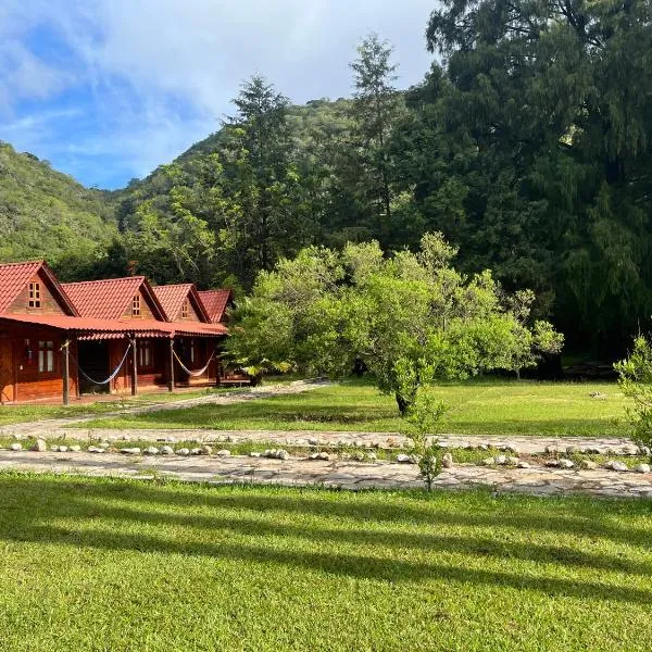 Cabañas San Sebastián，位于Los Fustes的酒店