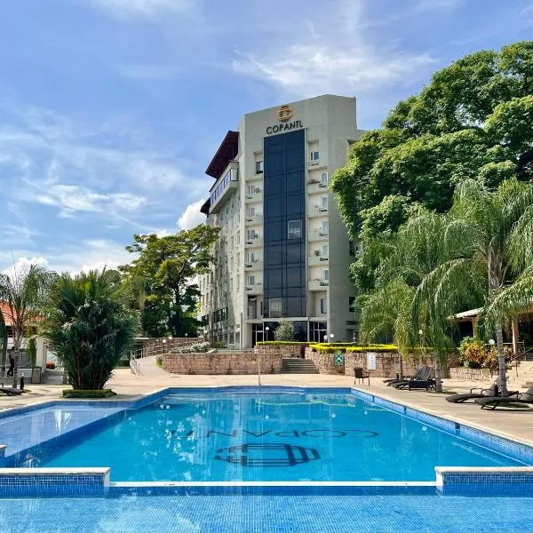 卡潘特会议中心酒店，位于Choloma的酒店