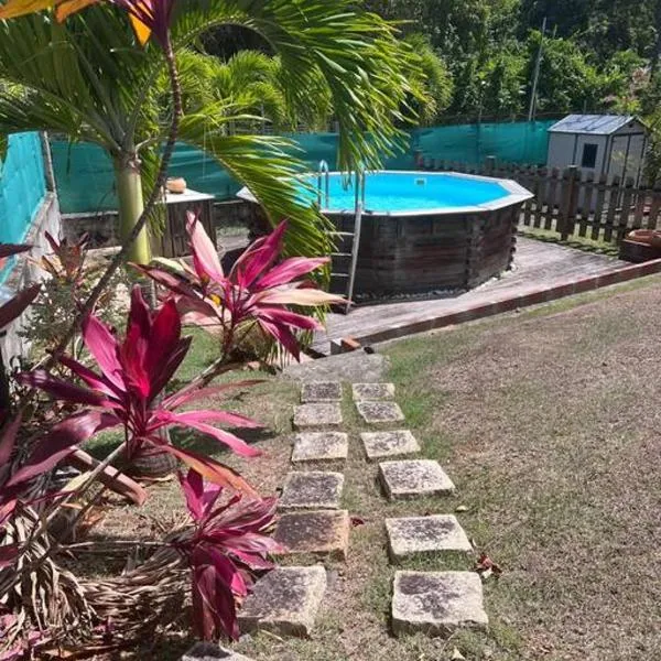 Villa familiale avec piscine，位于勒马兰的酒店