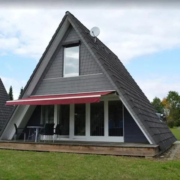 Ferienhaus in Waldkatzenbach modern & renoviert，位于瓦尔德布伦的酒店