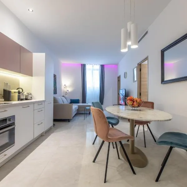 Residence Meynadier - apartments - New - AC - Wifi - Close Beach and Palais - LRA Cannes，位于戛纳的酒店